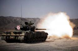 九游娱乐平台-对手在比赛中采取突击战术试图扳回比分