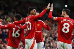 九游娱乐亚洲官网-曼联战胜敌手，强势逐鹿前列