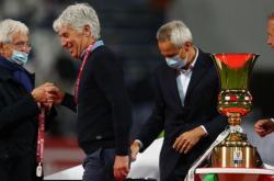 九游娱乐入口-意甲比赛中发生的令人震惊一幕