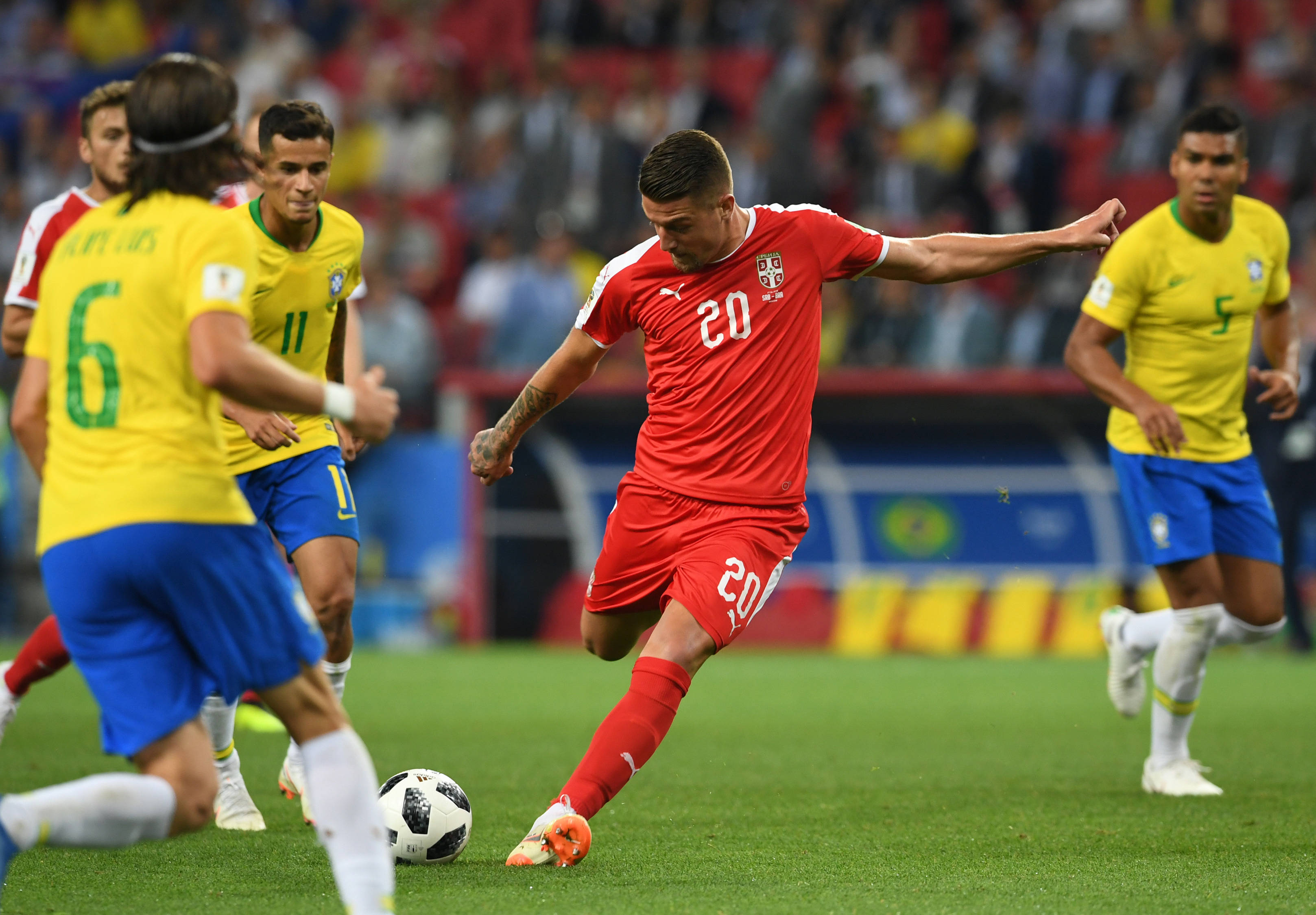 欧国联比赛胜负未定：球队临场发挥决定一切(欧国联比赛规则)