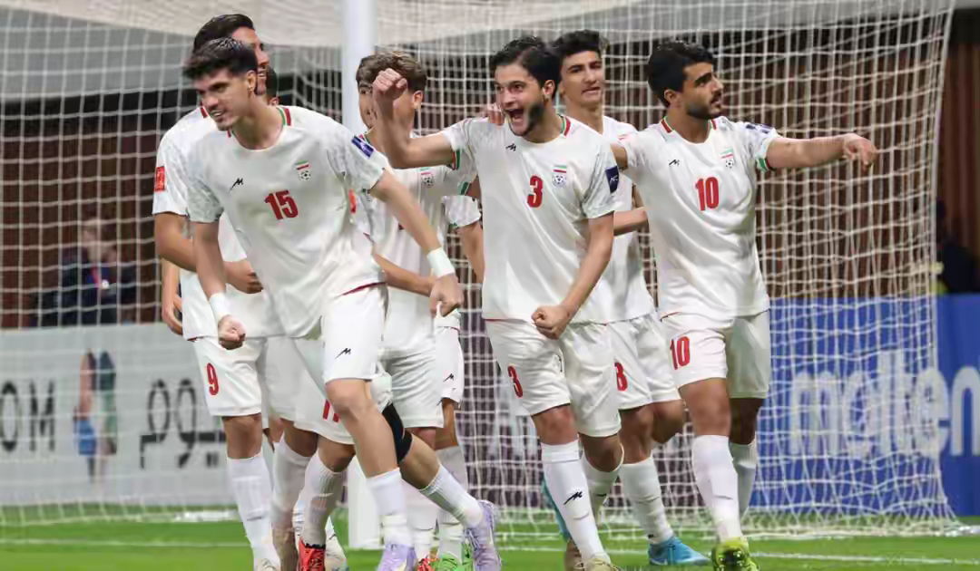 伊朗新星弧线球绝杀,沙特队吞败 伊朗新星弧线球绝杀,沙特队吞败