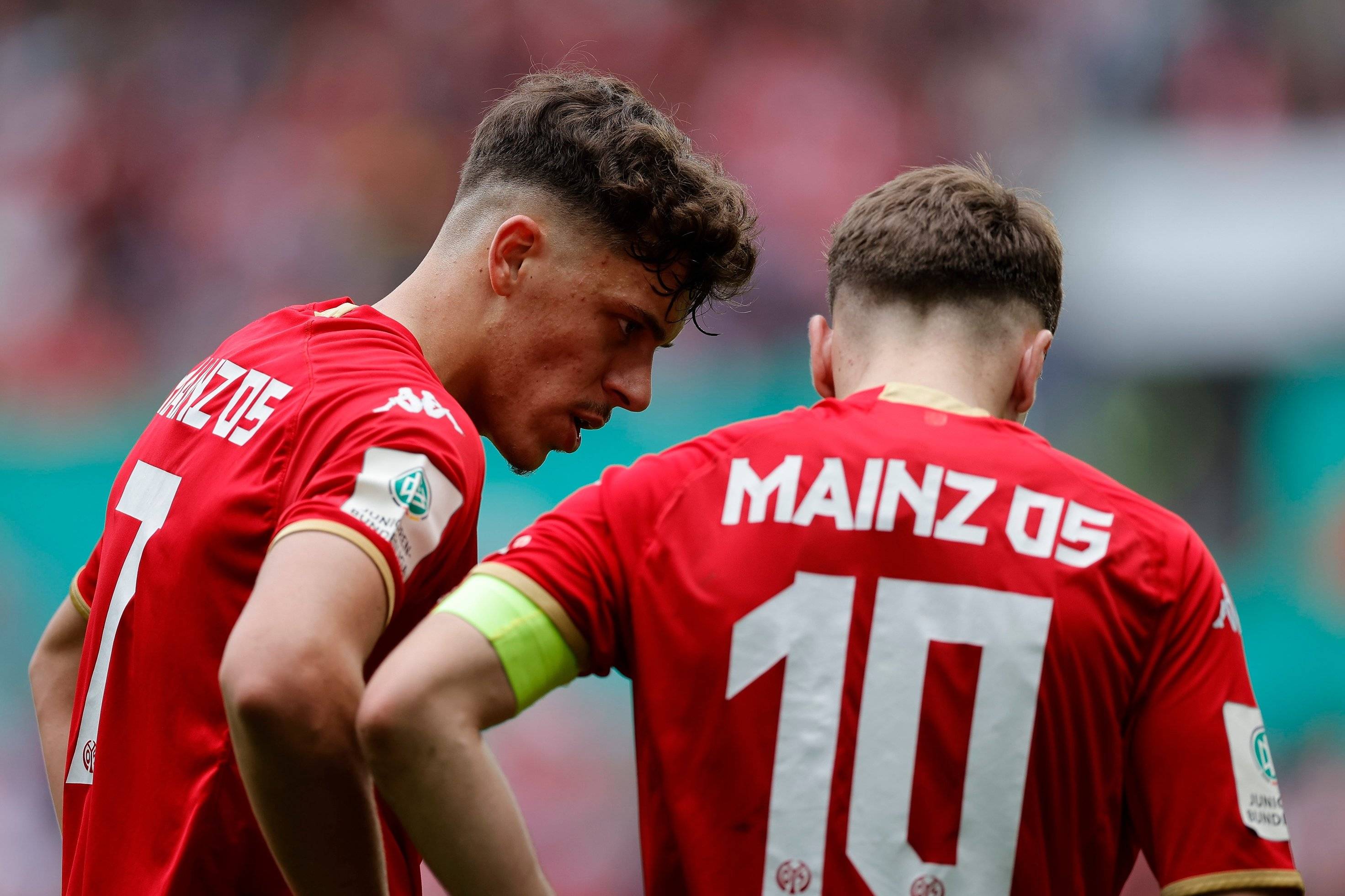 RB莱比锡主帅施密特赛后批评球队表现，怒斥球员态度的简单介绍