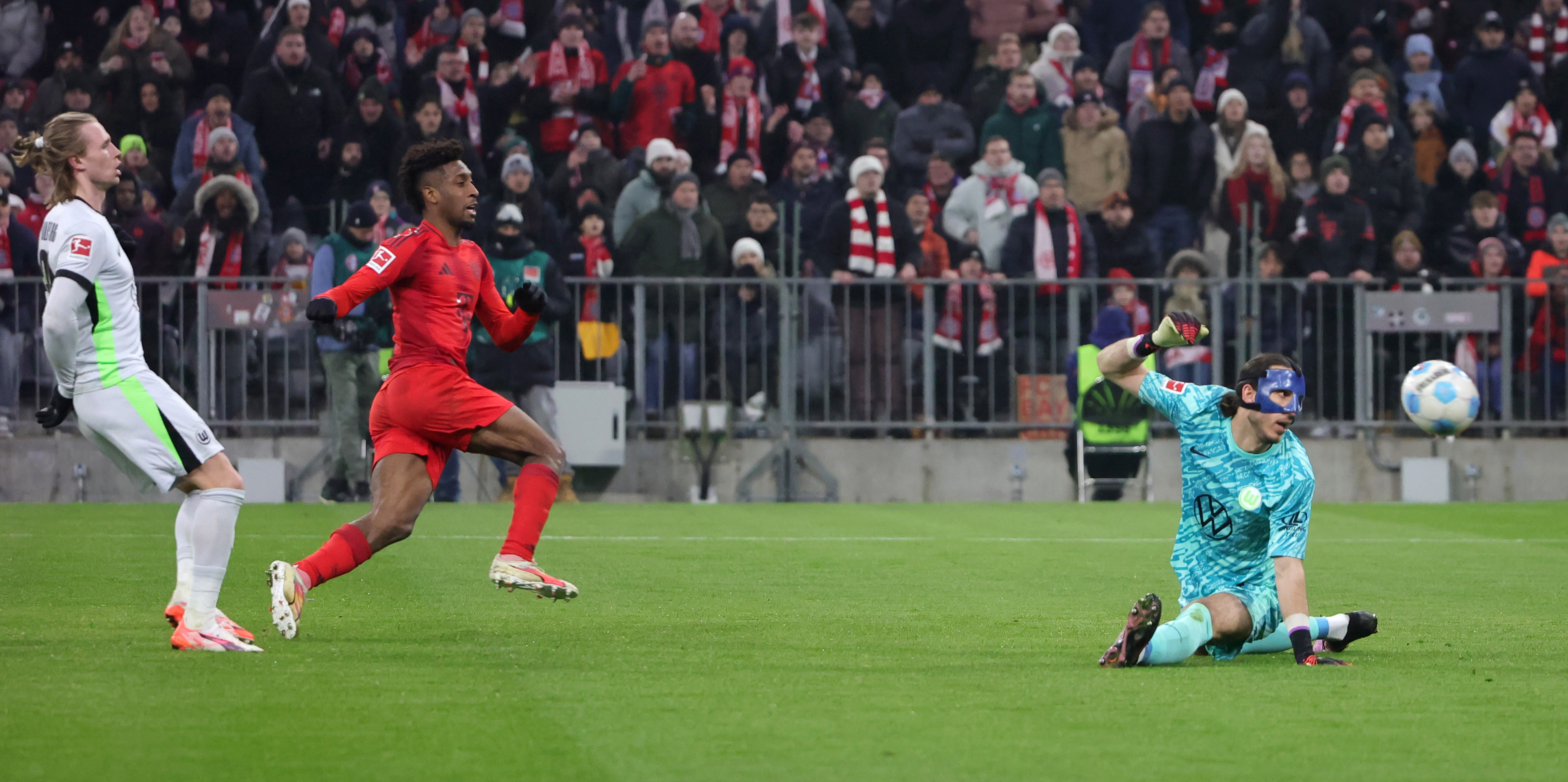 包含沃尔夫斯堡客场胜利，德甲保级形势稍显乐观的词条