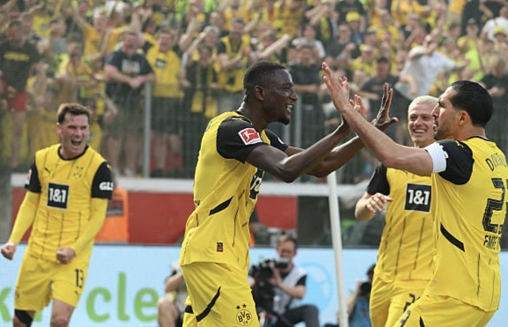 沃尔夫斯堡险胜多特蒙德,击败强敌 沃尔夫斯堡险胜多特蒙德,击败强敌