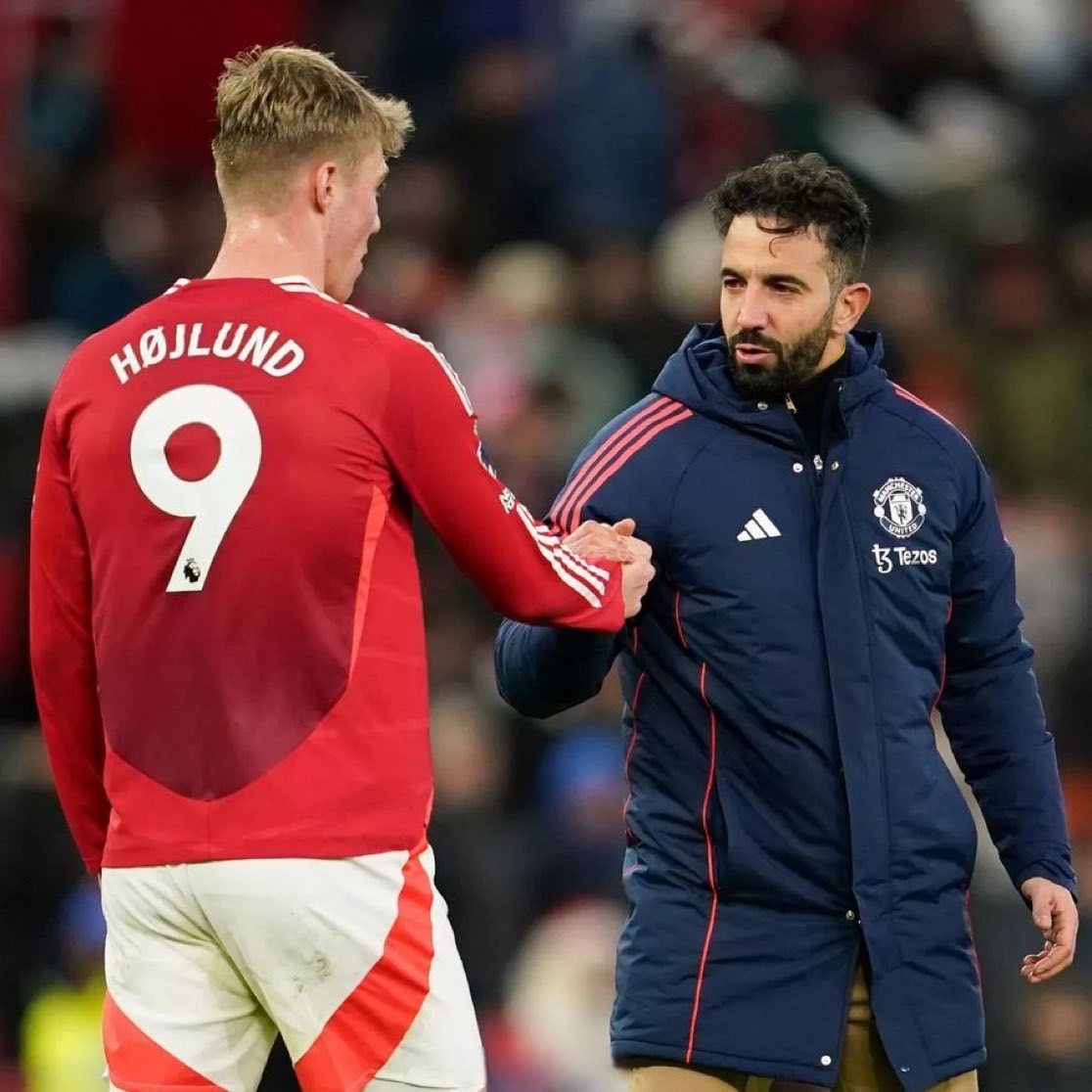 包含纽卡斯尔联客场惨败，保级考验愈发严峻的词条