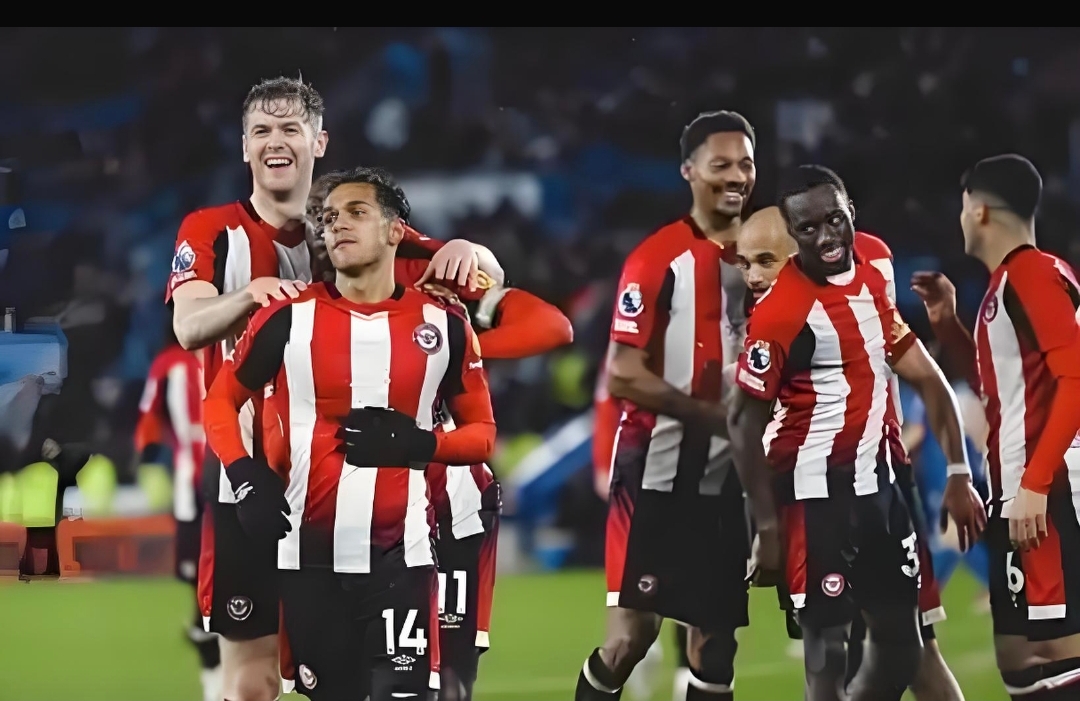 包含纽卡斯尔联客场惨败，保级考验愈发严峻的词条