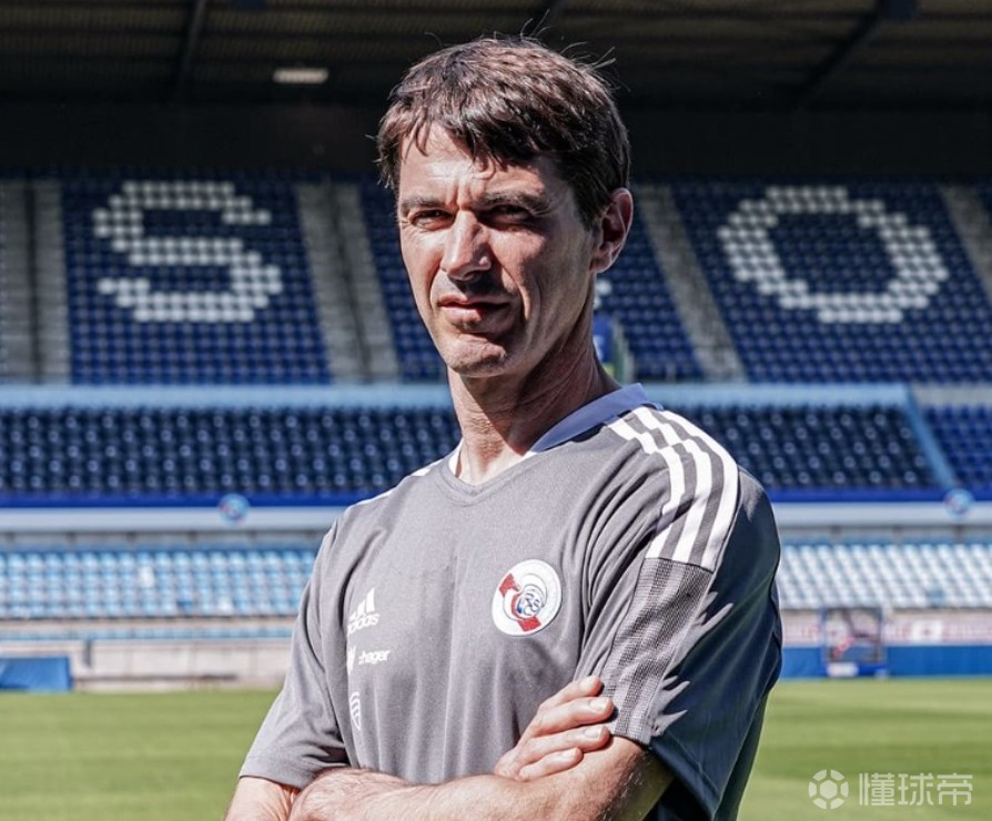 斯特拉斯堡遭遇惨败,主教练面临压力的简单介绍 斯特拉斯堡遭遇惨败,主教练面临压力的简单介绍