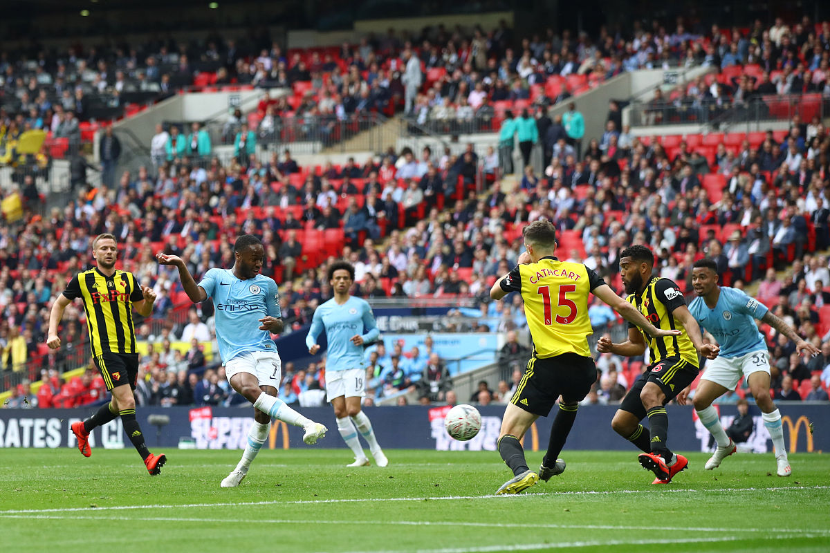 包含比利亚雷亚尔主场告捷，晋级形势看好的词条