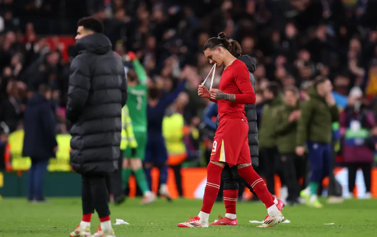 关于利物浦客场惨败,欧洲赛场难掩尴尬的信息 关于利物浦客场惨败,欧洲赛场难掩尴尬的信息