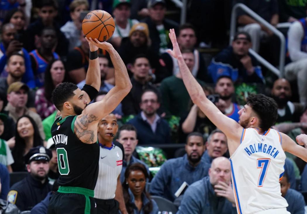 爵士全队发威,轻取凯尔特人 爵士全队发威,轻取凯尔特人