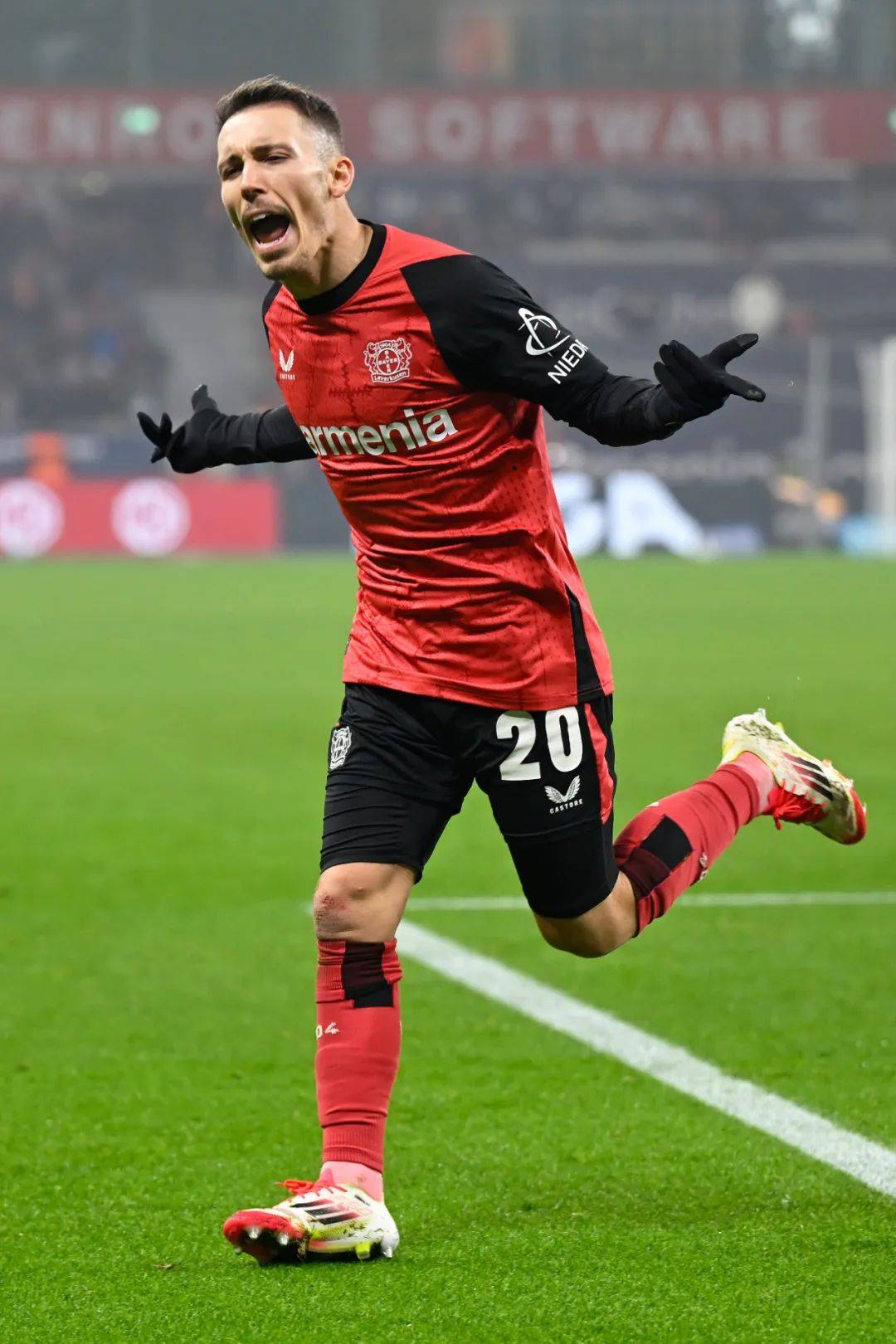 勒沃库森球员荣获最佳比赛表现奖