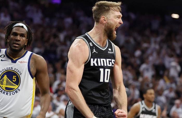 国王惨遭溃败，勇士轻取胜利的简单介绍