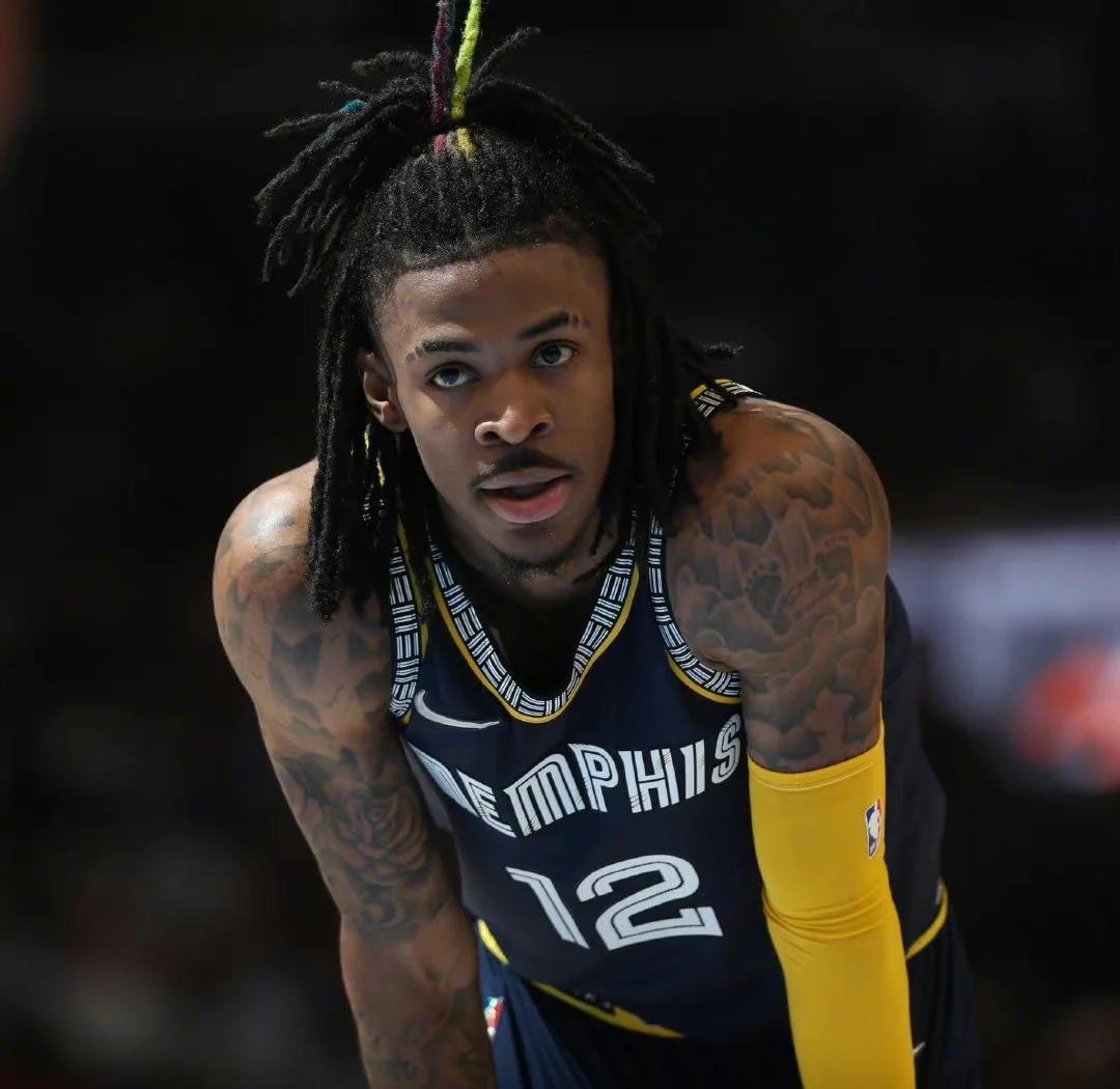 灰熊惨败猛龙，莫兰特束手无策