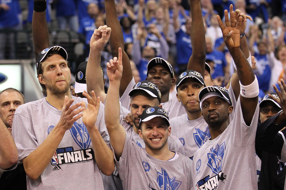 小牛大胜骑士,登顶东部联盟的简单介绍 小牛大胜骑士,登顶东部联盟的简单介绍