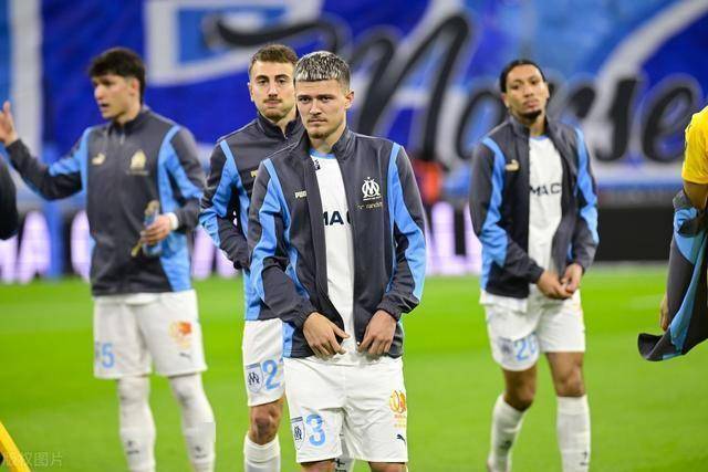 朗斯大胜雷恩，提升士气迎接下一场比赛的简单介绍